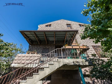 Houses Code: 9+520604