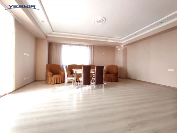 Apartments Code: 4+307351