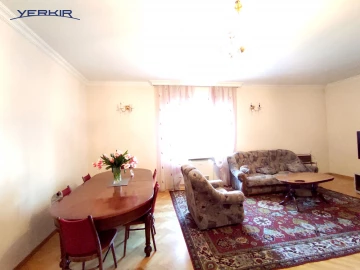 Houses Code: 10+508735