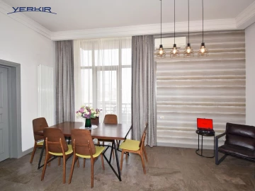 Apartments Code: 9+315606