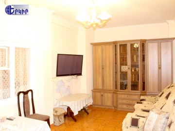 Houses Code: 10+50282