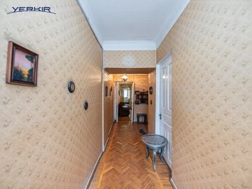 Houses Code: 1+517107