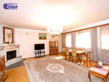 Houses Code: 5+503889