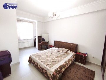 Apartments Code: 5+22206