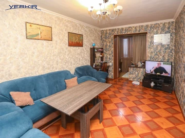 Բնակարաններ Կոդ` 10+221358