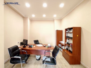 Commercial properties Code: 10+908358