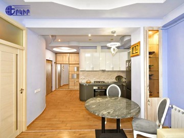 Բնակարաններ Կոդ` 5+202956