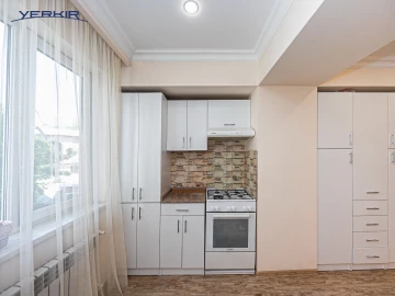 Apartments Code: 9+4807895