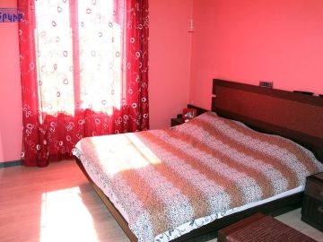 Առանձնատներ Կոդ` 4+50823