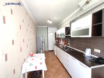 Բնակարաններ Կոդ` 10+111273