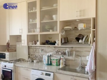 Բնակարաններ Կոդ` 5+200989