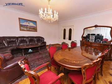 Apartments Code: 5+309333