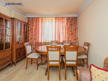 Բնակարաններ Կոդ` 5+319508