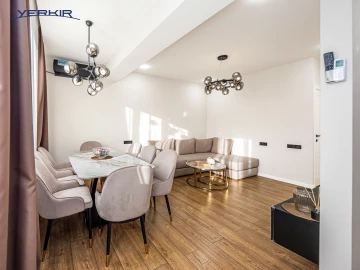 Բնակարաններ Կոդ` 5+213622