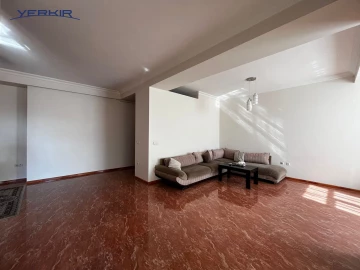 Բնակարաններ Կոդ` 3+310461