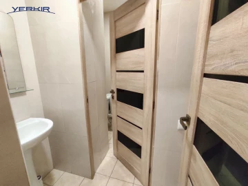 Commercial properties Code: 10+908358