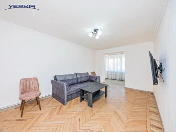 Apartments Code: 5+218598