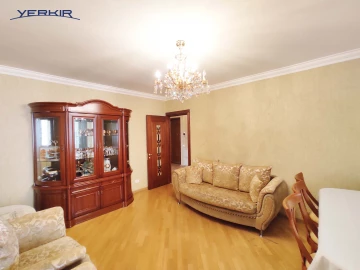 Բնակարաններ Կոդ` 10+317349