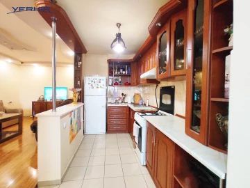 Apartments Code: 10+418188