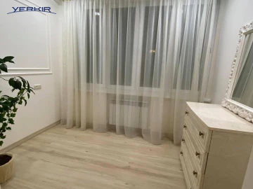 Բնակարաններ Կոդ` 5+204603