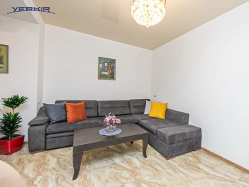 Квартиры Код 5+218975