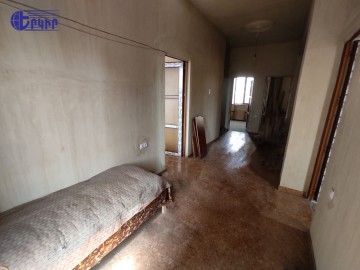 Houses Code: 3+502970