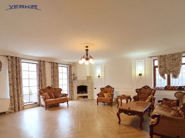 Առանձնատներ Կոդ` 8+501495