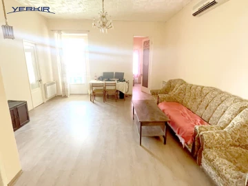 Բնակարաններ Կոդ` 4+405475