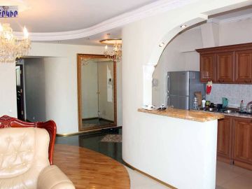 Բնակարաններ Կոդ` 10+20011