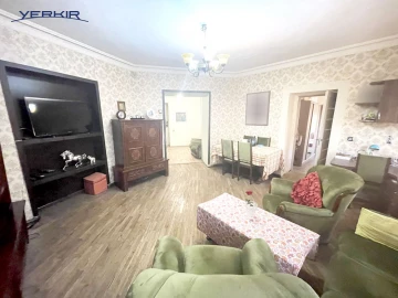 Բնակարաններ Կոդ` 5+209346