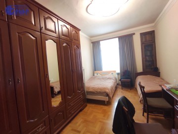 Բնակարաններ Կոդ` 10+301271