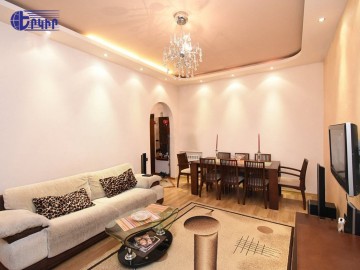 Квартиры Код 5+11771