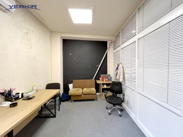 Commercial properties Code: 3+908368