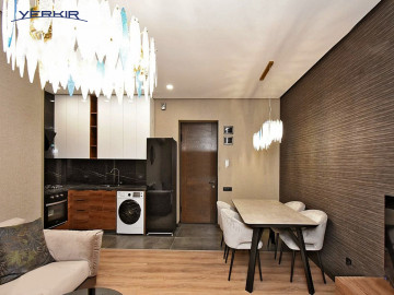 Apartments Code: 10+104779