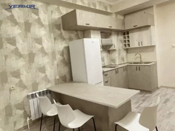 Apartments Code: 4+807460