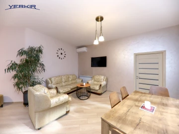 Apartments Code: 9+314125