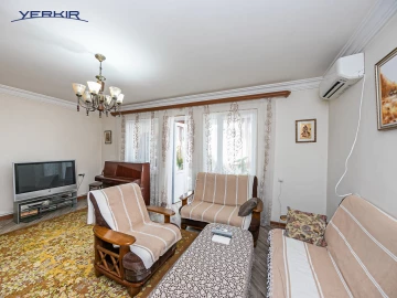 Apartments Code: 8+319441