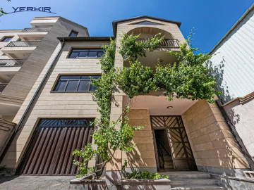 Houses Code: 1+518060