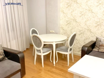 Բնակարաններ Կոդ` 10+305617