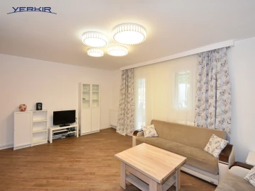 Houses Code: 5+510775