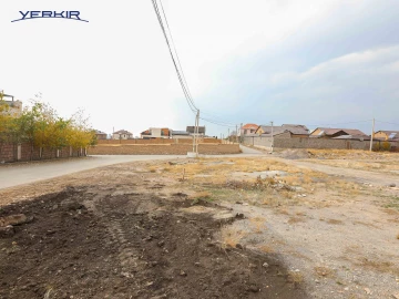 Land areas Code: 10+621228