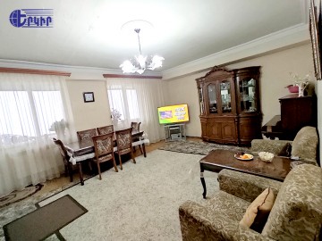 Բնակարաններ Կոդ` 3+300268