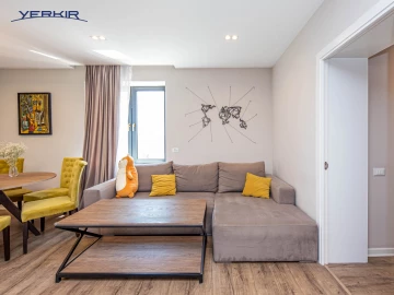 Apartments Code: 5+212099