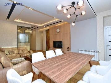 Apartments Code: 5+321048