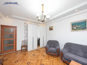 Apartments Code: 5+118135