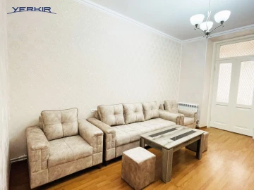 Բնակարաններ Կոդ` 9+220107