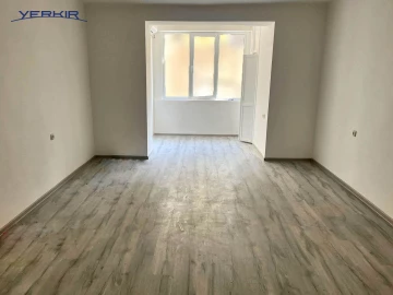 Apartments Code: 4+308530