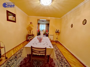 Բնակարաններ Կոդ` 3+400950