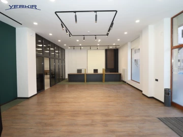 Коммерческие недвижимости Код 9+9503580