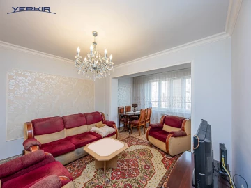 Apartments Code: 9+1331979